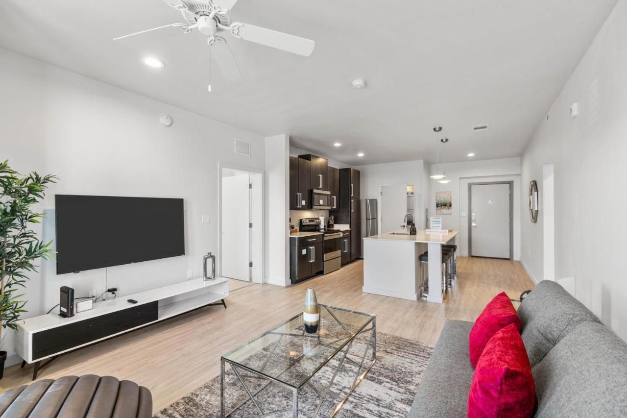 Flatz432 Apartments By Barsala Midland Esterno foto