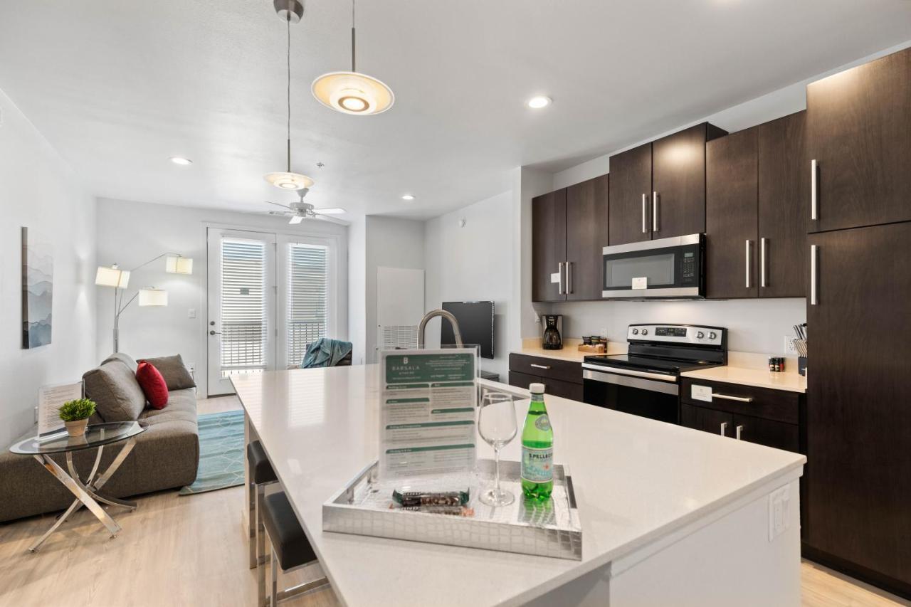Flatz432 Apartments By Barsala Midland Esterno foto