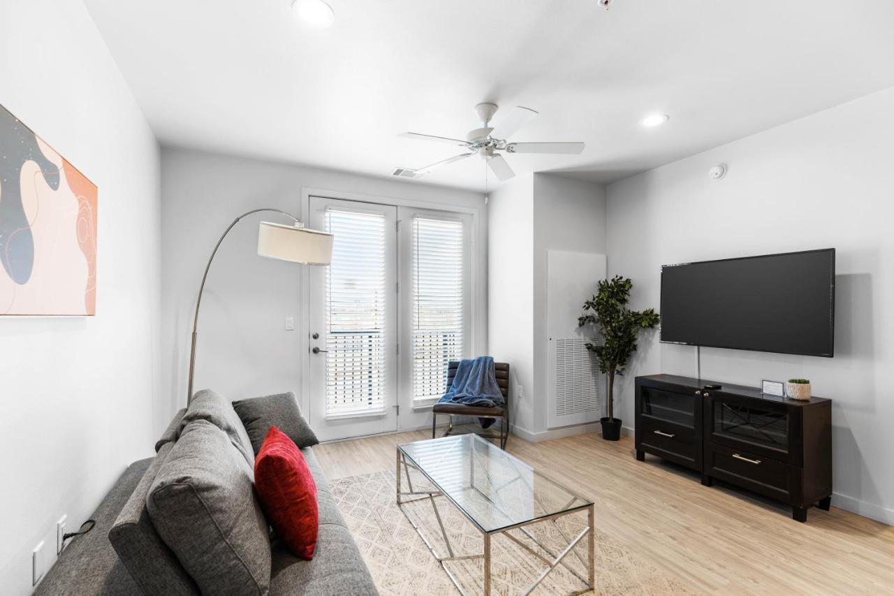 Flatz432 Apartments By Barsala Midland Esterno foto